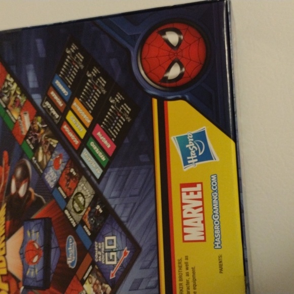 Monopoly marvel Spiderman edition board game new - Picture 8 of 10